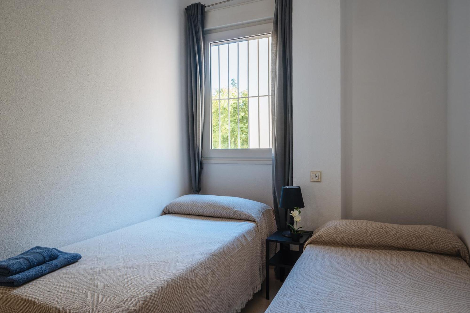 Piso Familiar Virgen Del Rocio Appartement