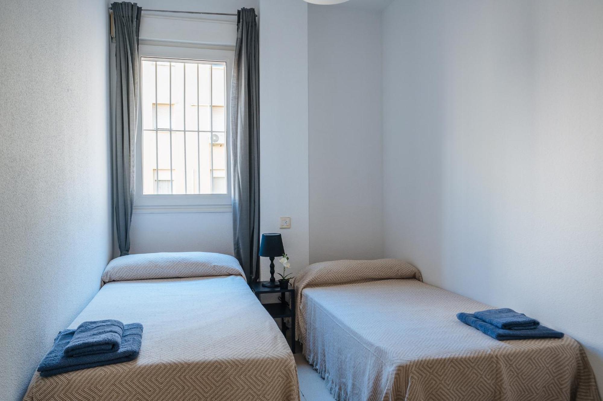 Piso Familiar Virgen Del Rocio Appartement